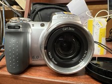 Sony Cyber-Shot DSC-H2 Silver 6.0MP Digital Camera Tested and Working