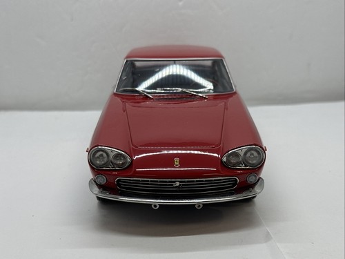 1:18 KK-Scale Ferrari 330 GT 2+2 1964 Red in Custom Display Case *BX6-14 - Picture 7 of 11