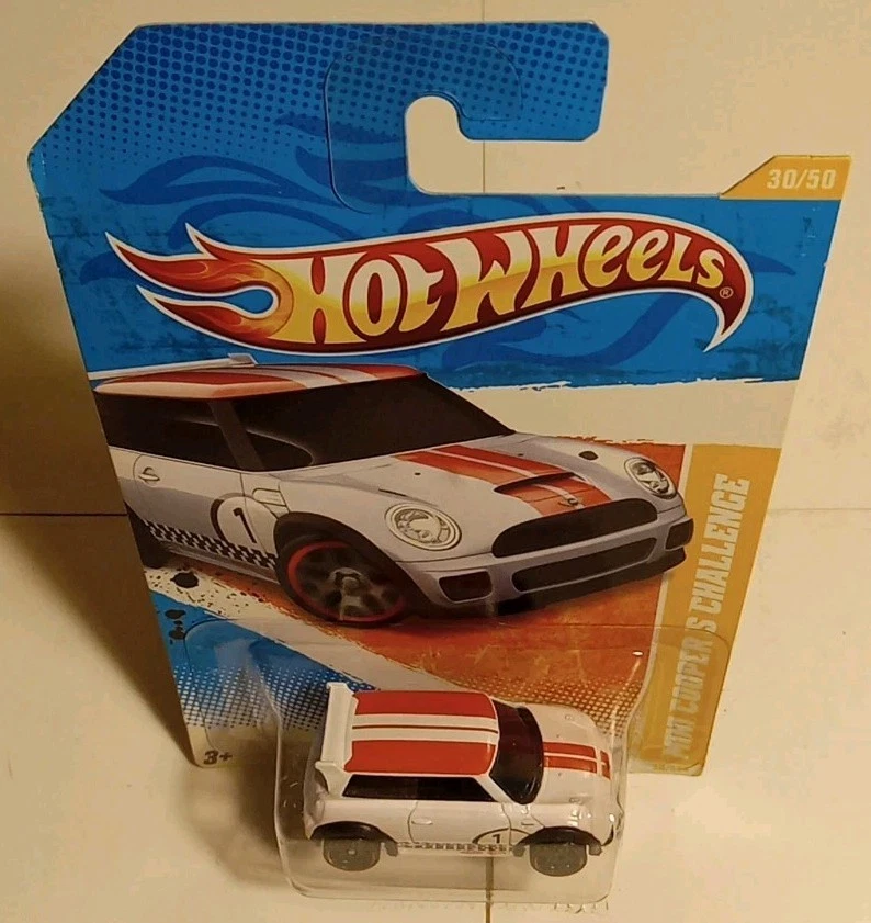 2010 Hot Wheels 2011 NEW MODELS Mini Cooper S Challenge - Image 4 of 4