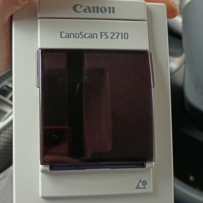 Canon CanoScan FS2710 Film & Slide Scanner SCSI Connectivity Model F912600