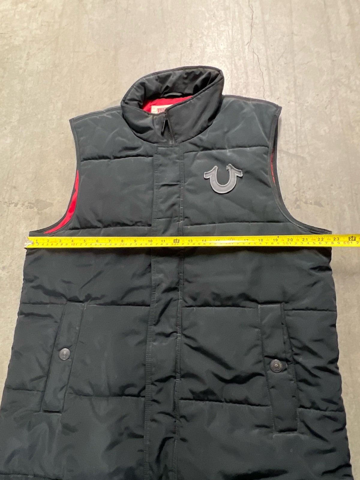 True Religion Men's XL Black Puffer Vest - Stylish & Warm Outerwear image 4