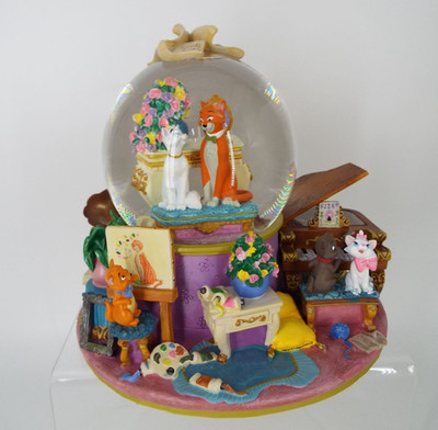 Disney Aristocats Marie Musical Snow Globe Everybody Wants to be a Cat