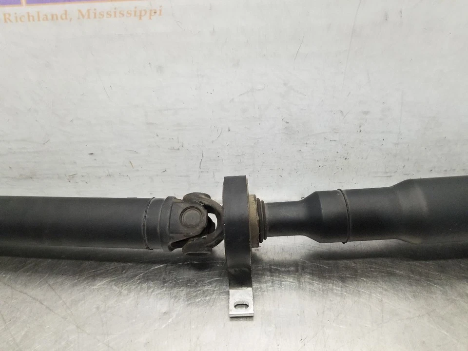 07 2007 BMW Z4 SI 3.0L REAR DRIVE SHAFT RWD  - Imagem 4 de 4