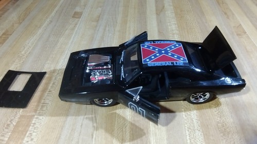 #1 Dukes Of Hazzard '70 Dodge Charger Hemi BlackGeneral Lee DiecastCar,1:24,new! - Picture 14 of 18