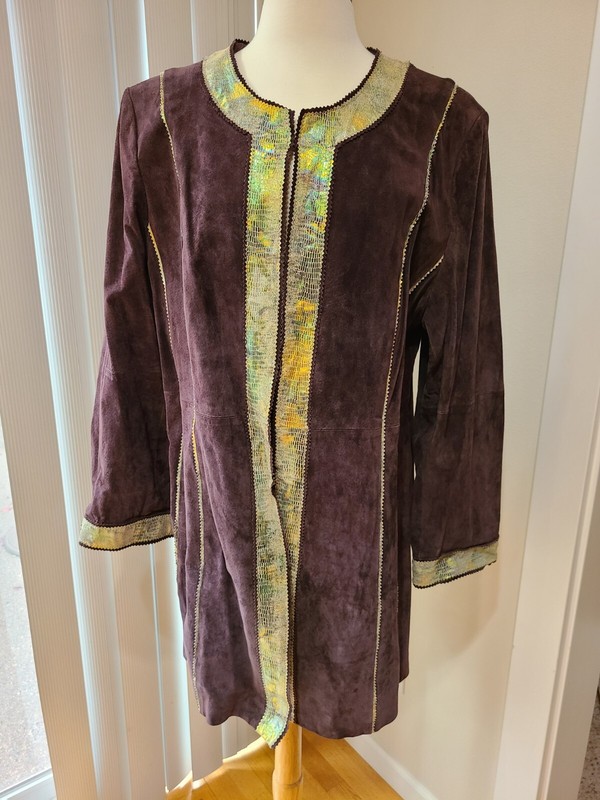 Pamela McCoy Couture (PMC) – Purple Suede/Iridescent Trim Jacket (2X)