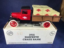 B2-33 ERTL 1:25 SCALE DIE CAST BANK - 1931 HAWKEYE CRATE TRUCK - DIAMOND WALNUT