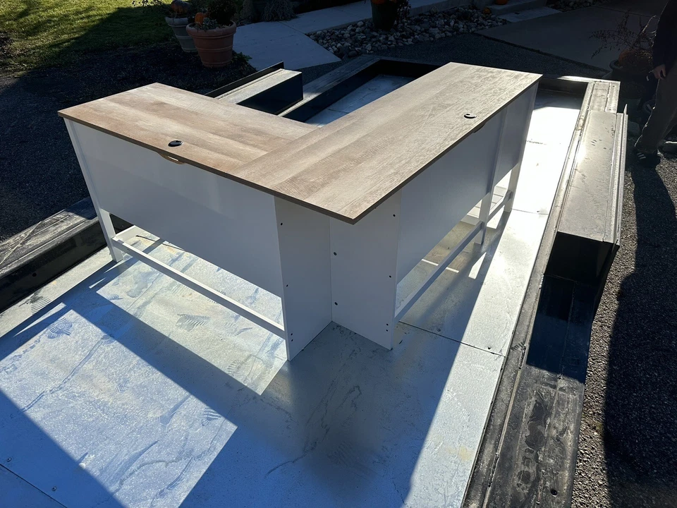 SAUDER L-Shaped Desk 65.118-Inch Drawers Soft Engineered Wood White - Image 3 of 4