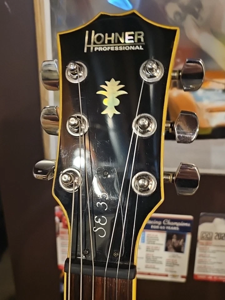 Guitarra Eléctrica Hohner Professional SE35 Semi Hueca en Acabado Arce Natural Foto 2 de 4