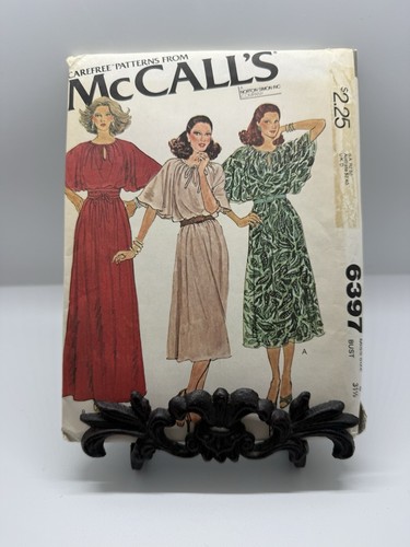 Vintage Konvolut 7 McCalls Schnittmuster - verschiedene Stile - Sammlerstücke - Bild 23 von 24