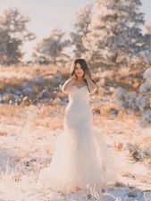 White Sweetheart Neckline Mermaid Wedding Dress Lace Tulle Sleeveless