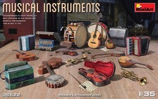 Miniart 35622  Accessoires   Instruments de musique 1/35
