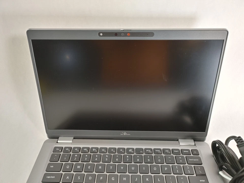 Dell Latitude 5330 Core i7-1265U 1.80GHZ 16GB 256GB De Nvme Windows 11 - Imagen 4 de 4