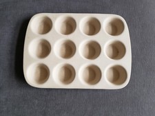 The Pampered Chef Family Heritage Stoneware 1...