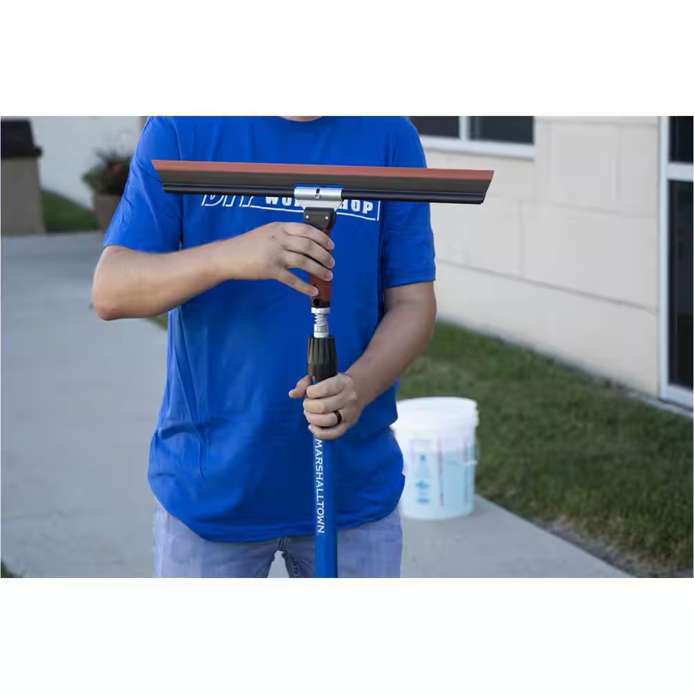 18 In. Adjustable Pitch Squeegee Trowel
