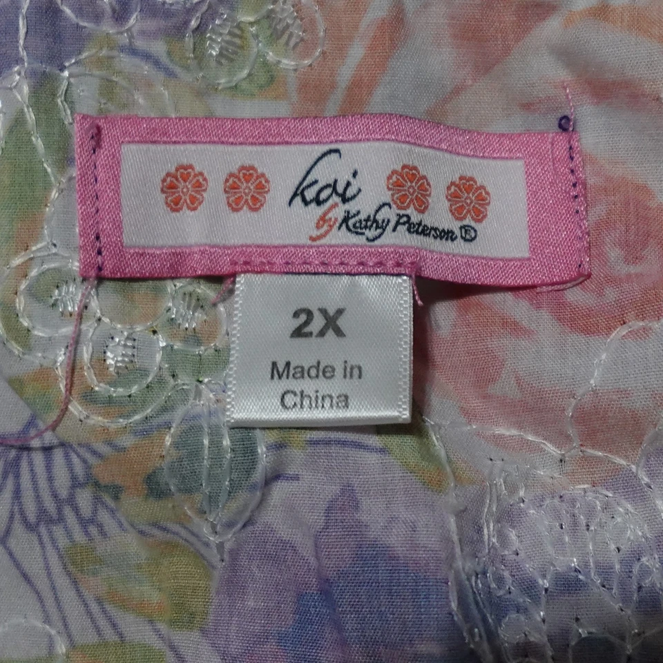 Koi Kathy Peterson Scrub Top Women's Size 2X Floral Multicolor Embroidered - Image 2 of 4