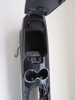 DS73-FO42B60-A armlehne FORD MONDEO LIM. TREND 2014 439677