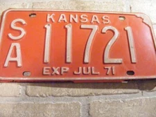 VINTAGE 1971 KANSAS STATE LICENSE PLATE AUTO CAR TAG SA 11721 SALINE COUNTY