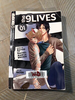 The 9 Lives, Vol. 1 (9 Lives manga) by Brown, Rachel Manija (Paperback)
