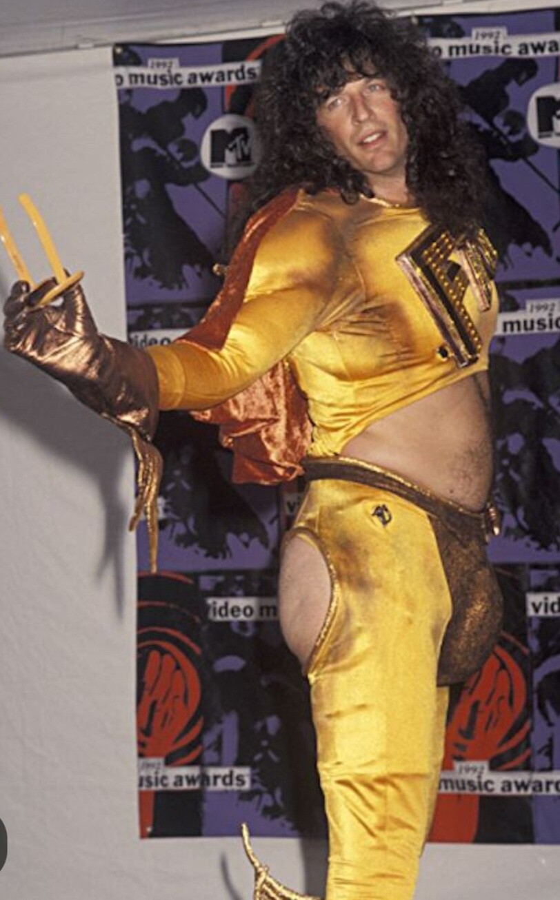 Zendaya Coleman at the premiere of Dune: Part 2 : rpics