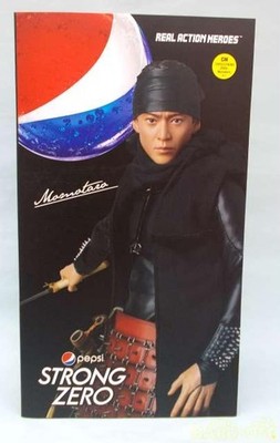 MEDI COM SPIELZEUG Real Action Heroes Momotaro gebraucht