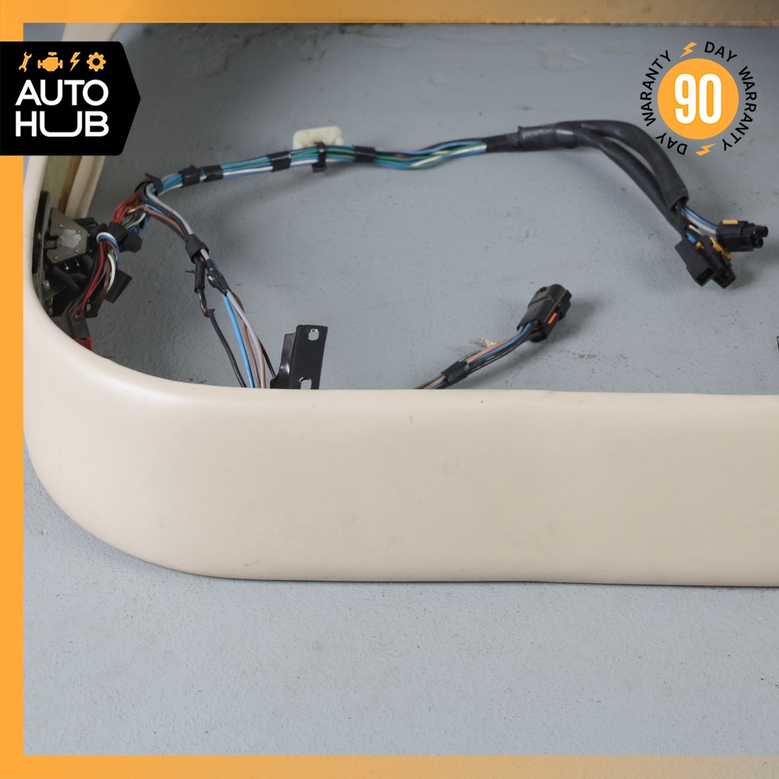 Bentley Eight 1990-1991 Front Right Seat cushion trim