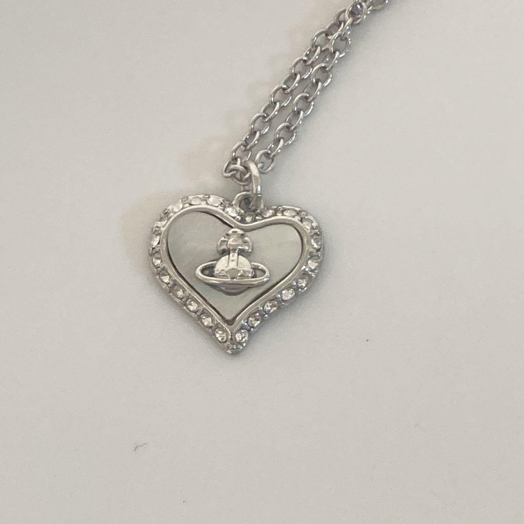 Vivienne Westwood PETRA ネックレス Vivienne Westwood Necklace Petra Shell Heart Silver w/drawstring