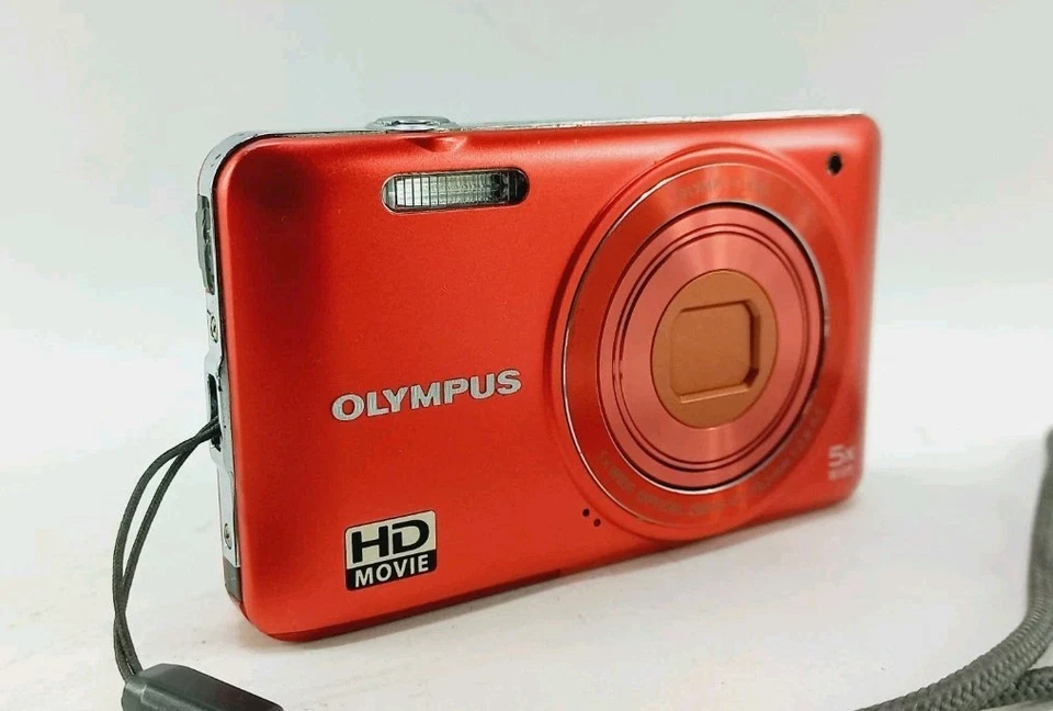 Olympus VG-160 14MP 5x Zoom Compact Digital Camera Red With Sleeve & 8gb Sd Card - Image 4 of 4