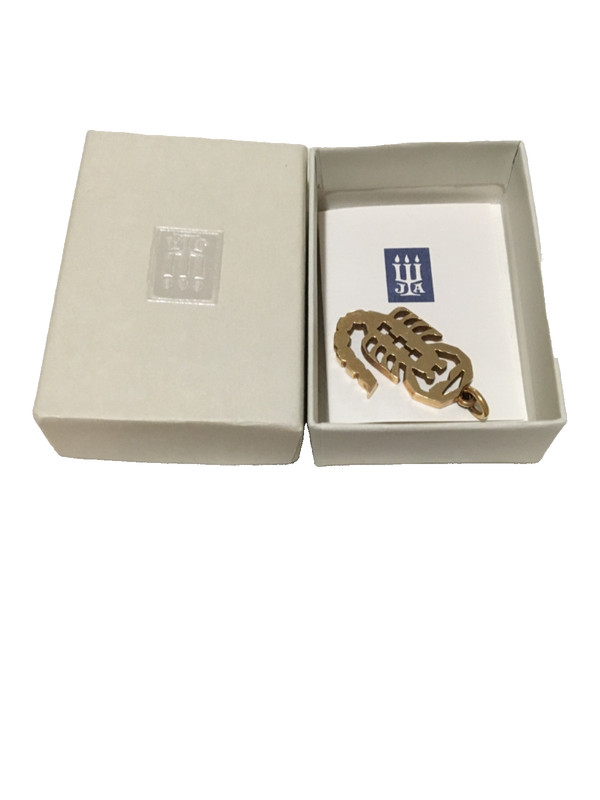 Very Rare Vintage James Avery 14k Gold "Scorpoi" Zodiac Pendant