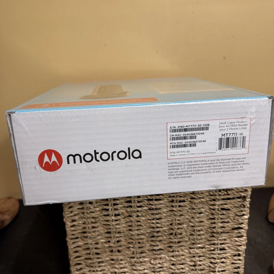 SEALED Motorola MT7711 24X8 Cable Modem & AC1900 Dual Band Wi-Fi Gigabit Router - Image 2 of 4