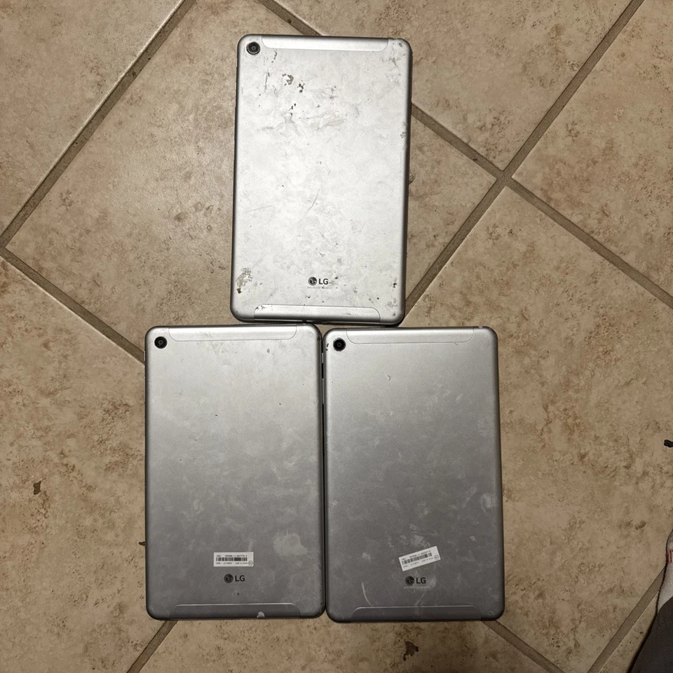 Lot Of 3 LG G Pad 5 10.1 LM-T600TS 32GB Silver WIFI Unlocked 10.1-inches - Image 2 of 2