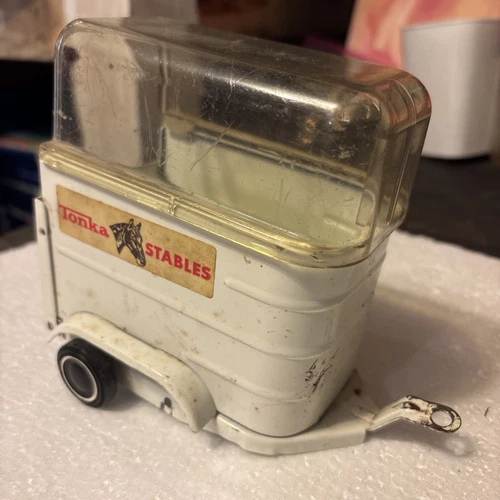 Vintage Tonka Stables Pressed Metal Horse Trailer