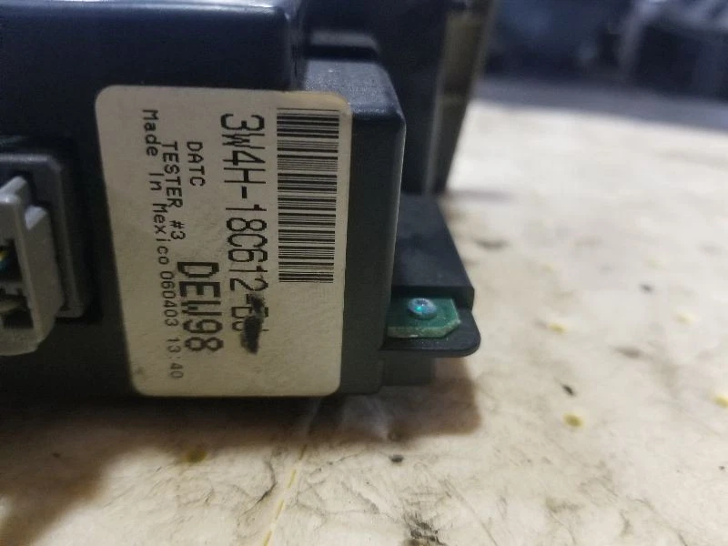 Control principal de temperatura de calor de aire acondicionado para clima para 03-06 Lincoln LS 529731 Foto 4 de 4