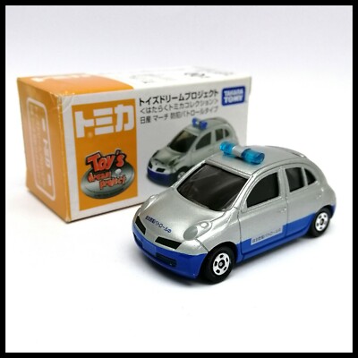 tomica ford fiesta