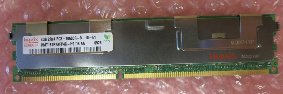 Hynix HMT151R7AFP4C-H9 4GB 2Rx4 PC3-10600R DDR3-1333 ECC 240P Server RAM Memory - Image 2 of 4