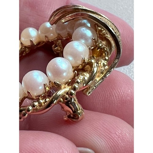 Vintage Hobe Pearl Circle Pin/Brooch. With Gold tone leaves. - Picture 9 of 12