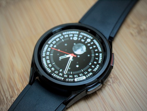 Samsung Galaxy Watch6 Classic Smartwatch - w pudełku + 2 nowe oficjalne paski - Zdjęcie 10 z 11