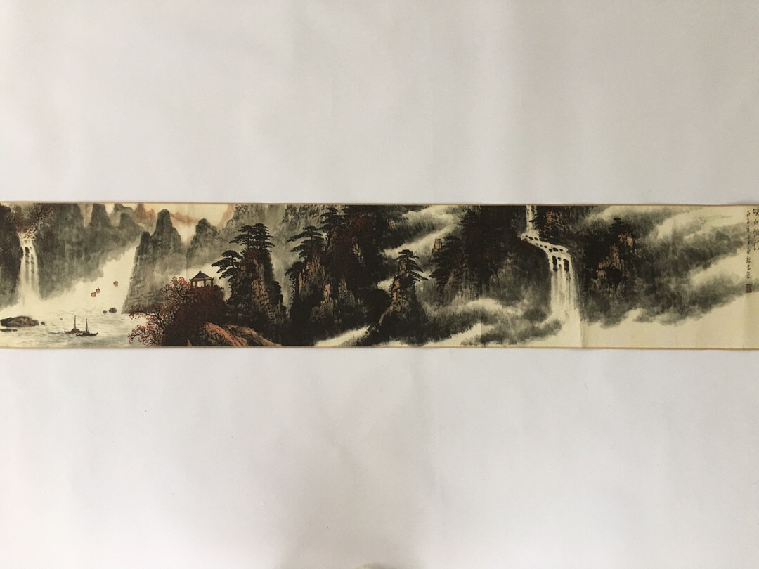 偉い中国画伯厳正安　層巒煙雲 水墨画 山水画 s-l400.jpg