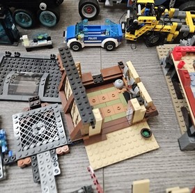 Lego Set Lot of 10+ Sets Star Wars Combat Frigate Ninjago Temple 70751