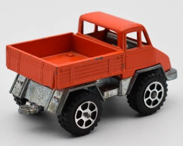 Politoys / Polistil Mercedes Benz Unimog U32 naranja rojo. Hecho en Italia. J26 Foto 2 de 4
