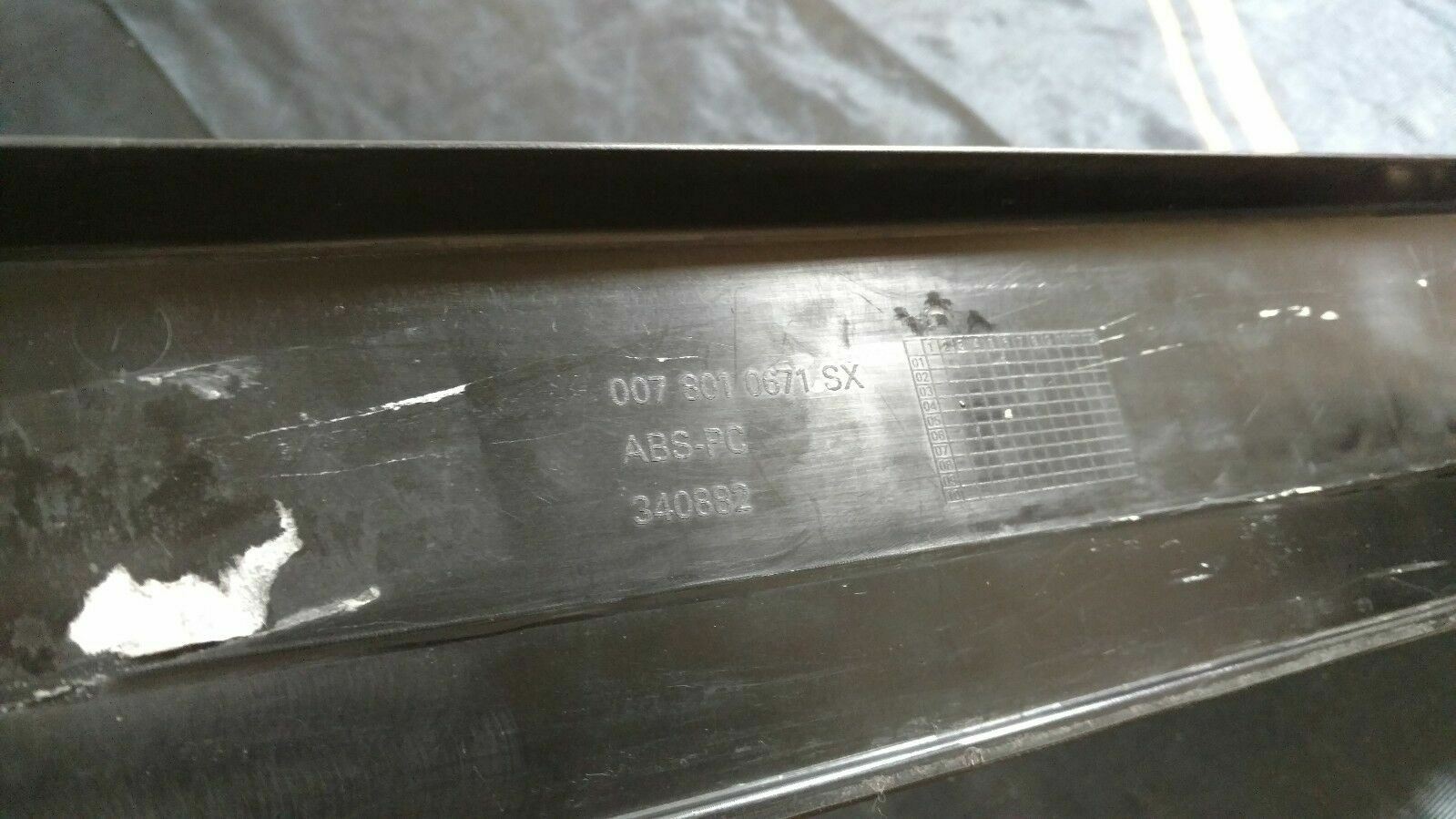 LAMBORGHINI MURCIELAGO LP640 DRIVER LEFT SIDE DOOR SILL SCUFF PLATE OE 410853491