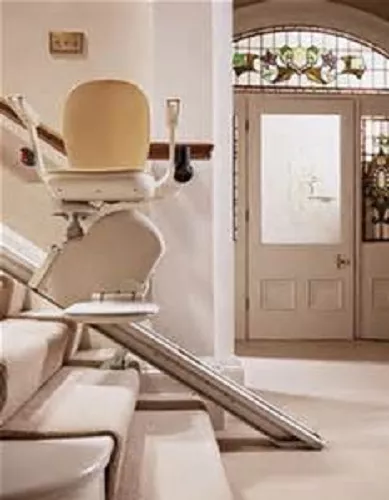 Brand new Acorn stairlift 2 Year warranty Free Service Included - Picture 8 of 9