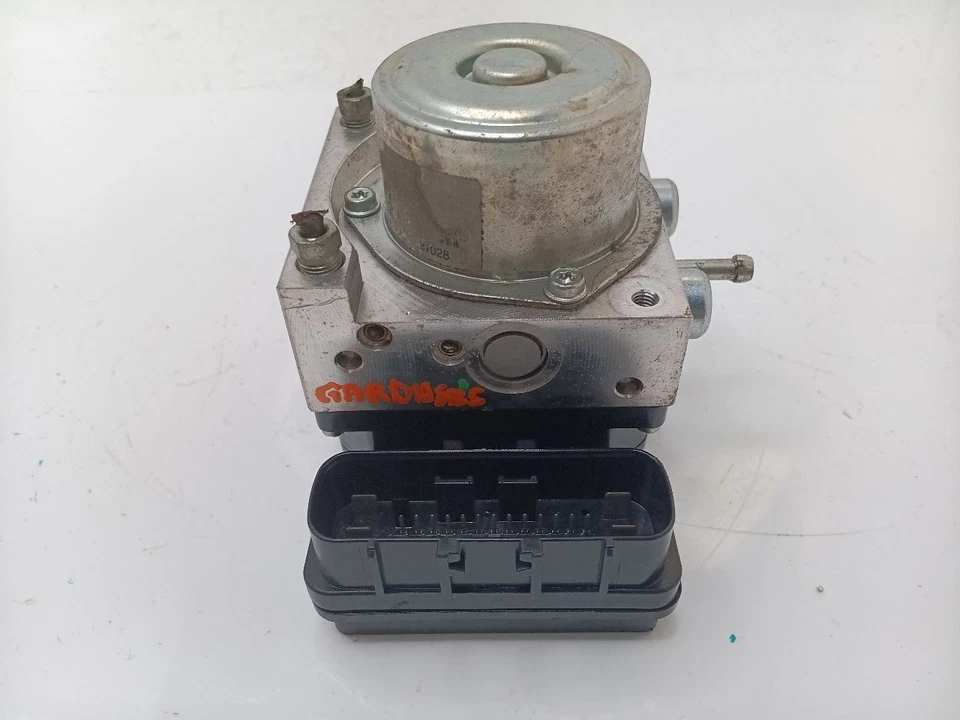 Bomba ABS convertible para Nissan 350Z 2007 08 09 Foto 3 de 4