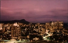Waikiki Hawaii at dusk ~ time lapse ~ Diamond Head ~ unused postcard