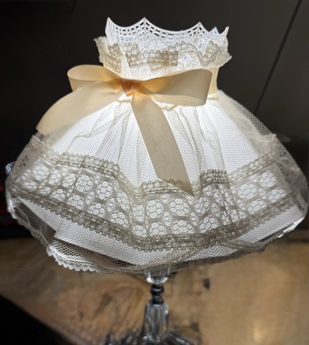 VTG Faceted Crystal Glass Bedside Table Lamp Frilly Ribbon Lace Shade - Picture 3 of 9