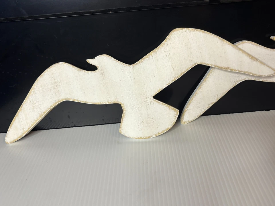 NUEVO Par Playa Océano Náutico 2 x Gaviotas Pájaros Blancos Madera Arte de Pared Colgante 16" Foto 2 de 4