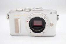 OLYMPUS PEN E-PL8 white body, shutter count 1751 times 5523