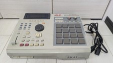 Akai MPC2000XL Sampler Vintage MPC Drum Machine Sequencer Power On Only Japan
