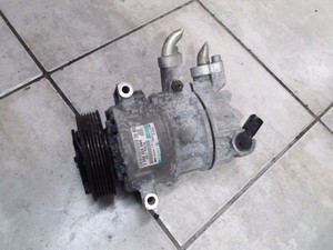 Kompressor Klimaanlage VW Jetta 1.6 TDI 16 5N0820803C