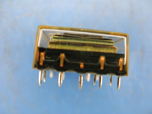 OMRON RELAY 204-811-178, TYPE LZNQ-4 UA-007056 - Picture 4 of 7