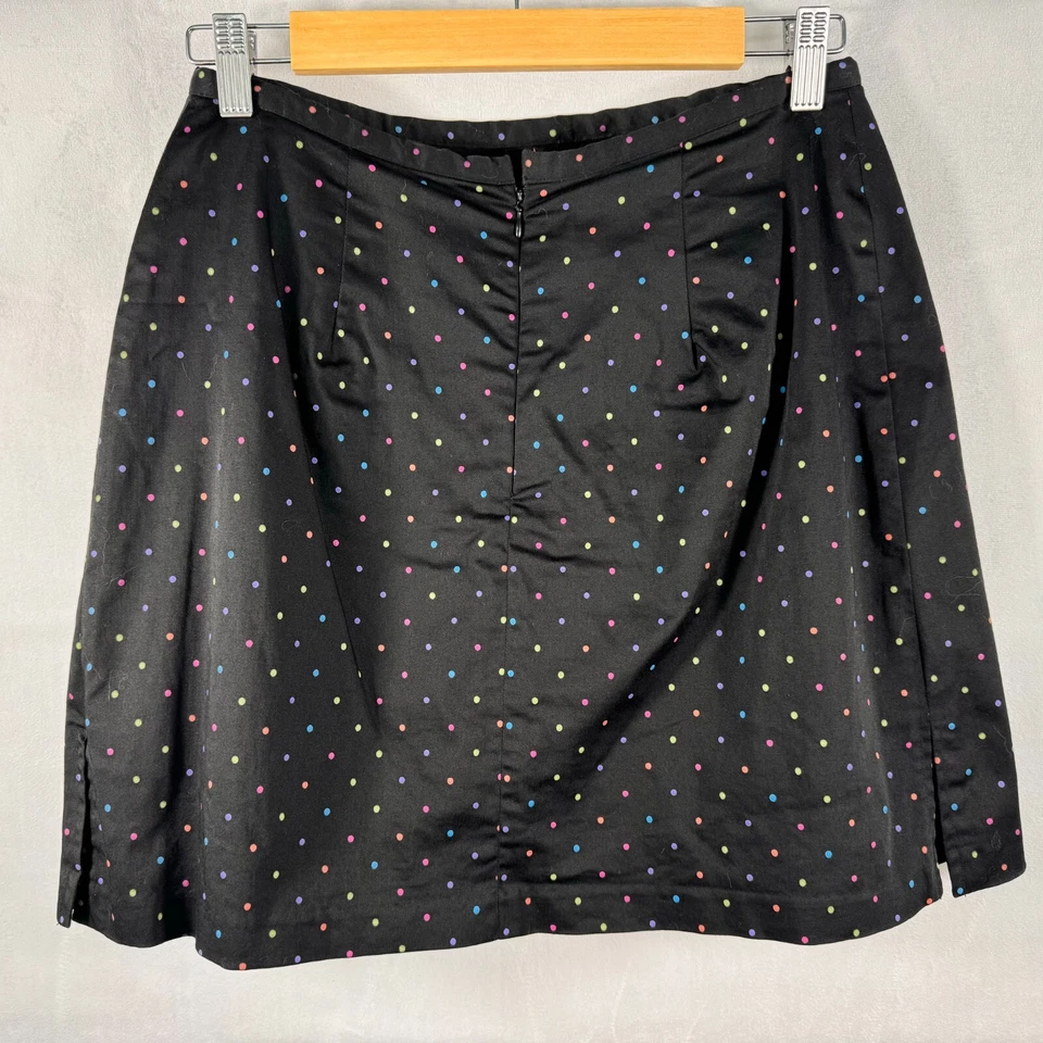 Pantalón corto Larry Levine talla 8 elástico negro con lunares multicolores Foto 2 de 4